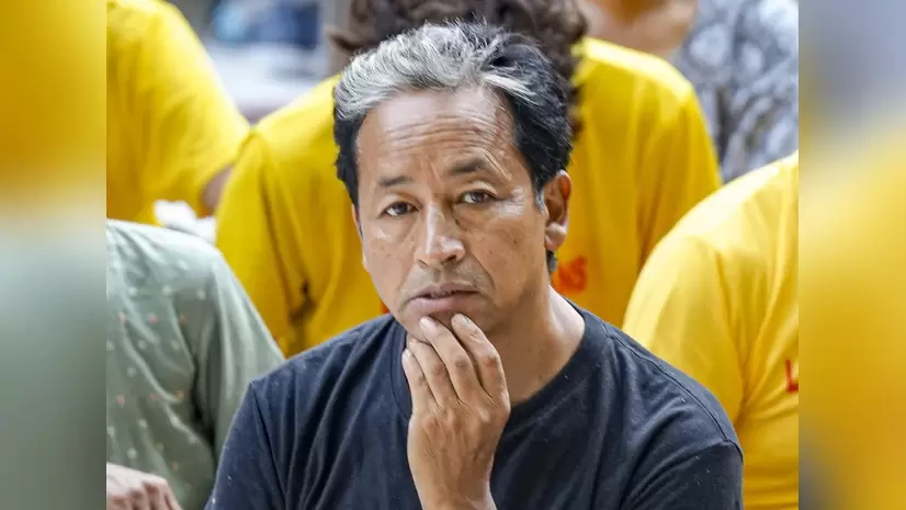 سونم وانگچک کی اہلیہ نے جیل میں ملاقات کے بعد شوہر کی گرفتاری کو عدالت میں چیلنج کرنے کا اعلان کیا