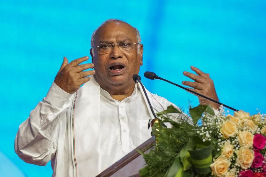 اگر جی ایس ٹی کے صرف دو سلیب ہوتے تو عوام کو بڑی راحت ملتی: کھرگے کا دعویٰ