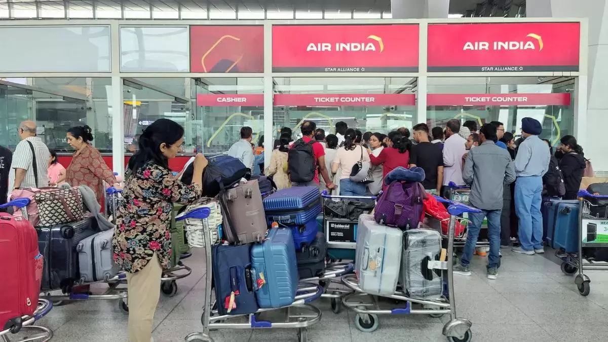 ایئر انڈیا کا مسافروں کیلئے ریلیف پیکج: سستے کرایے، منسوخی فیس ختم اور مفت سیٹ اپ گریڈ کا اعلان