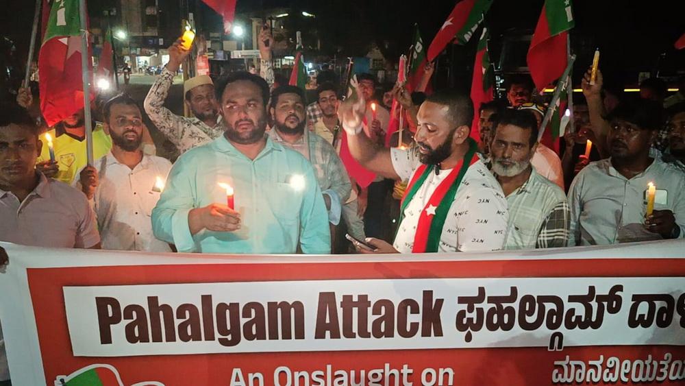 candle-march-sdpi-bhatkal.jpg