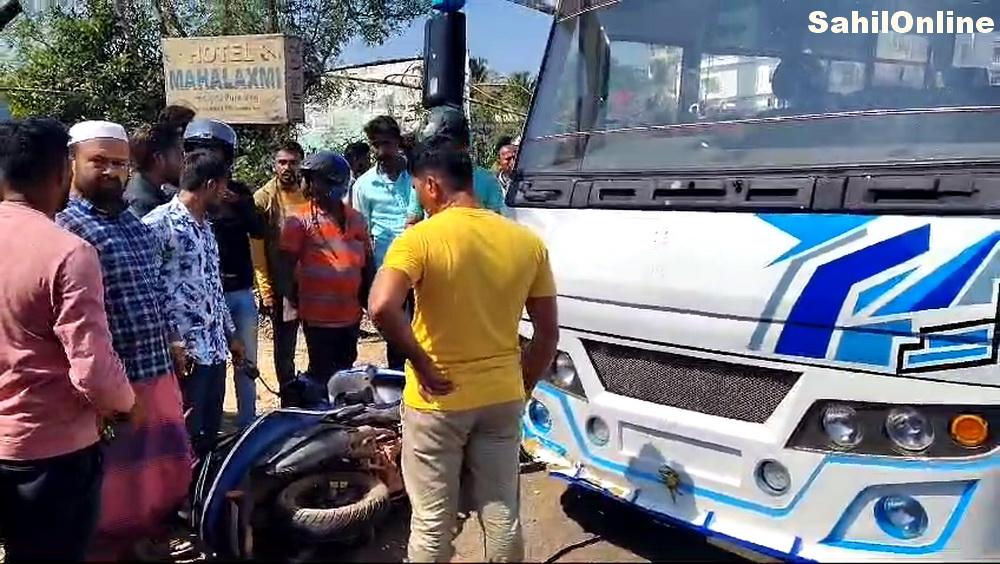 Tempo loses control in Bhatkal, collides with four motorbikes; one dead, four injured