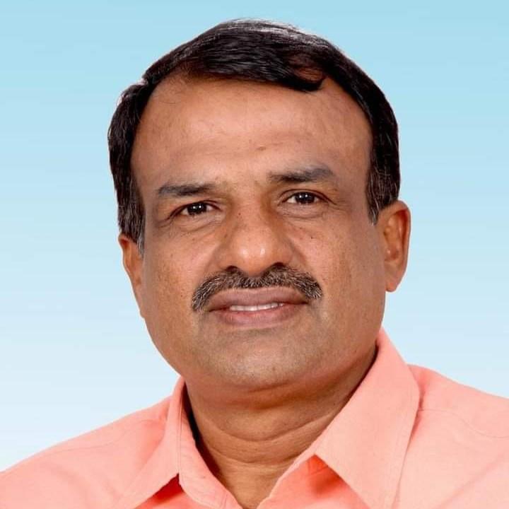 منگلورو: ایم ایل سی منجو ناتھ بھنڈاری نے کہا : مجرمانہ پس منظر والوں کو 'ہندو ایکٹیوسٹ' کا نام مت دو