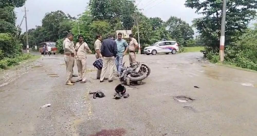 کاروار کے قریب رام نگر میں بس اور بائیک کی  ٹکر؛ ایک نوجوان  ہلاک، دوسرا زخمی