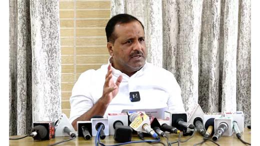 بی جے پی وفد کی گورنر سے ملاقات: 18 معطل ایم ایل ایز کی بحالی کا مطالبہ