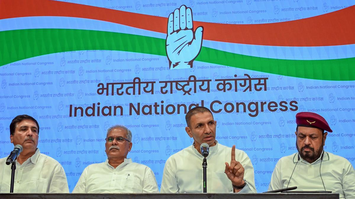 مدھیہ پردیش میں او بی سی ریزرویشن پر تنازعہ، کانگریس کا حکومت پر حقوق چھیننے کا الزام