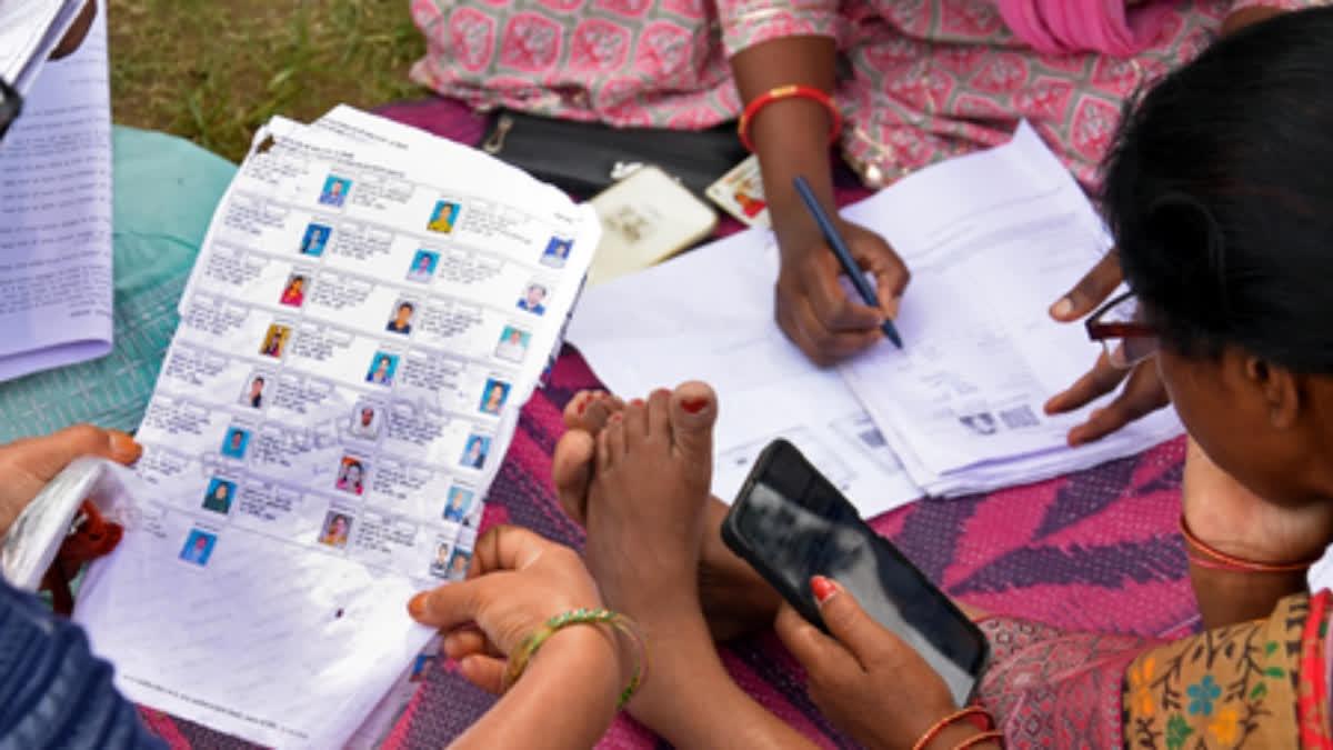 کرناٹک کی انتخابی فہرست میں 4.46 کروڑ ووٹر، 43.81 لاکھ نوٹس؛ 12 اکتوبر تک سماعتیں جاری