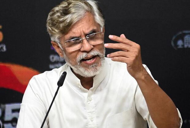جھارکھنڈ احتجاج: پون کھیڑا کا الزام، ’پُرامن مظاہرے کو تشدد میں بدلنے باہر سے بی جے وائی ایم کے غنڈے بلائے گئے‘