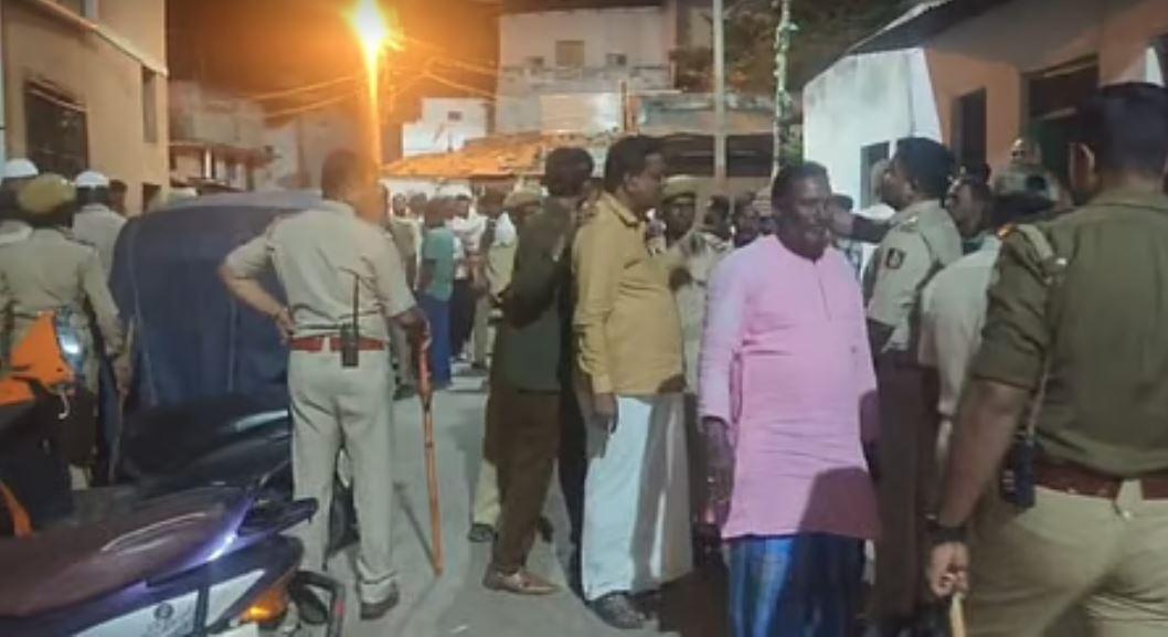 باگل کوٹ : شیواجی کے جلوس پر پتھر بازی اور بدامنی کا معاملہ - پولیس نے کیا اشوک اور سندیپ کو گرفتار