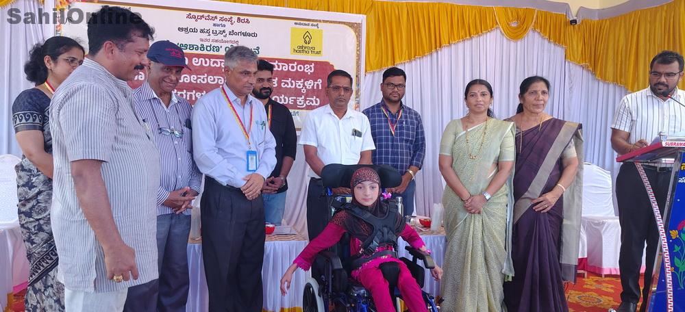 بھٹکل : اینڈوسلفان متاثرین کے لئے "آشا کرن" اسکیم کا افتتاح