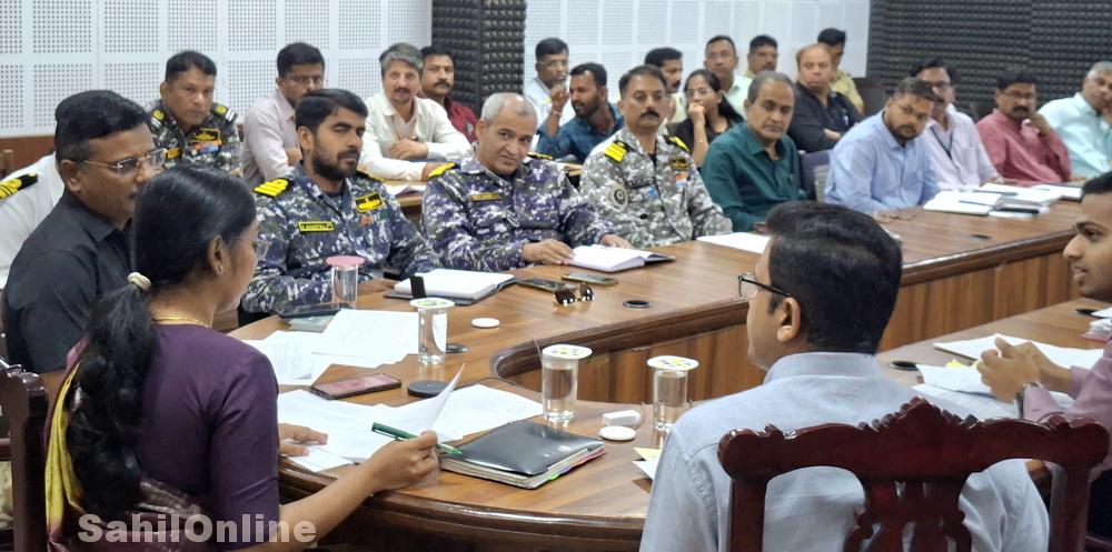 گرمی کے موسم میں پینے کے پانی کی قلت نہ ہو، پیشگی اقدامات کریں: ضلع ڈپٹی کمشنر