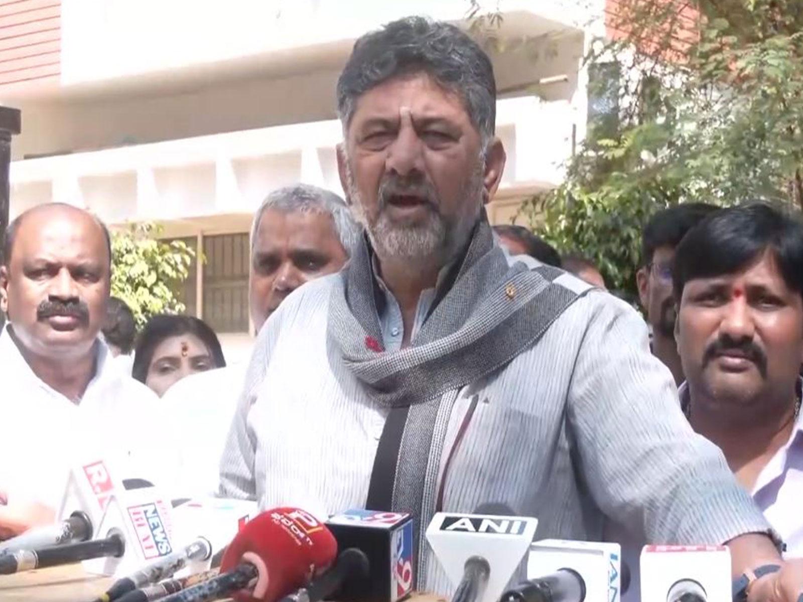 منریگا بچاؤ سنگرام میں ڈی۔ کے۔ شیوکمار کا بی جے پی پر سخت حملہ ، گاؤں  اور مزدوروں کے حقوق کے تحفظ کا عزم