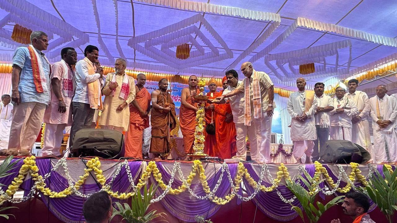 بیڈتی–وردھا اور اگھناشِنی–ویداوتی ندی منصوبے کے خلاف سرسی میں زبردست احتجاج