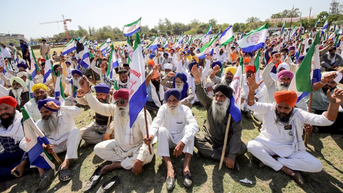 مہاپنچایت کے پیشِ نظر کسانوں کا دہلی مارچ، شمبھو بارڈر بند