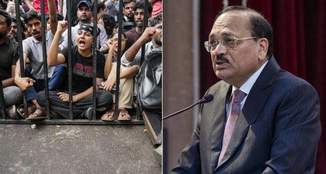 طلبہ پر پولیس تشدد کیس: سی جے آئی کا فوری سماعت سے انکار، کہا 'ہمارا وقت ضائع نہ کریں'