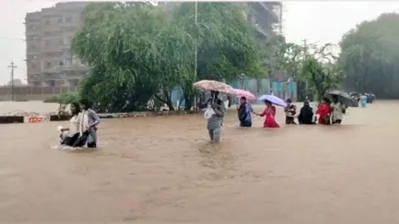 مہاراشٹر میں بارش سے تباہی کا منظر؛ 6 دن میں 12 ہلاک، 21 زخمی