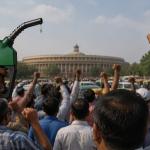 ایتھانول ملا پٹرول کے خلاف دہلی کے ٹرانسپورٹرز کا 4 اگست کو احتجاج؛ پارلیمنٹ مارچ کا اعلان
