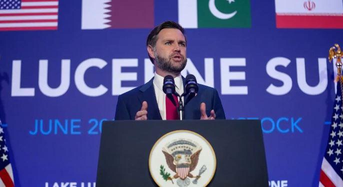 امریکہ نے ایرانی تیل پر پابندیوں میں 60 روزہ نرمی دی، مذاکرات میں مثبت پیش رفت کا اشارہ