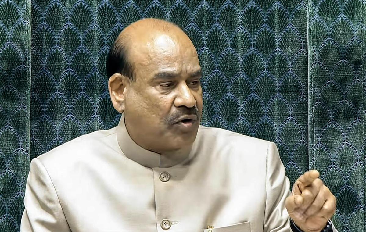 لوک سبھا میں اوم برلا کے خلاف عدم اعتماد کی تحریک مسترد، صوتی ووٹ سے خارج