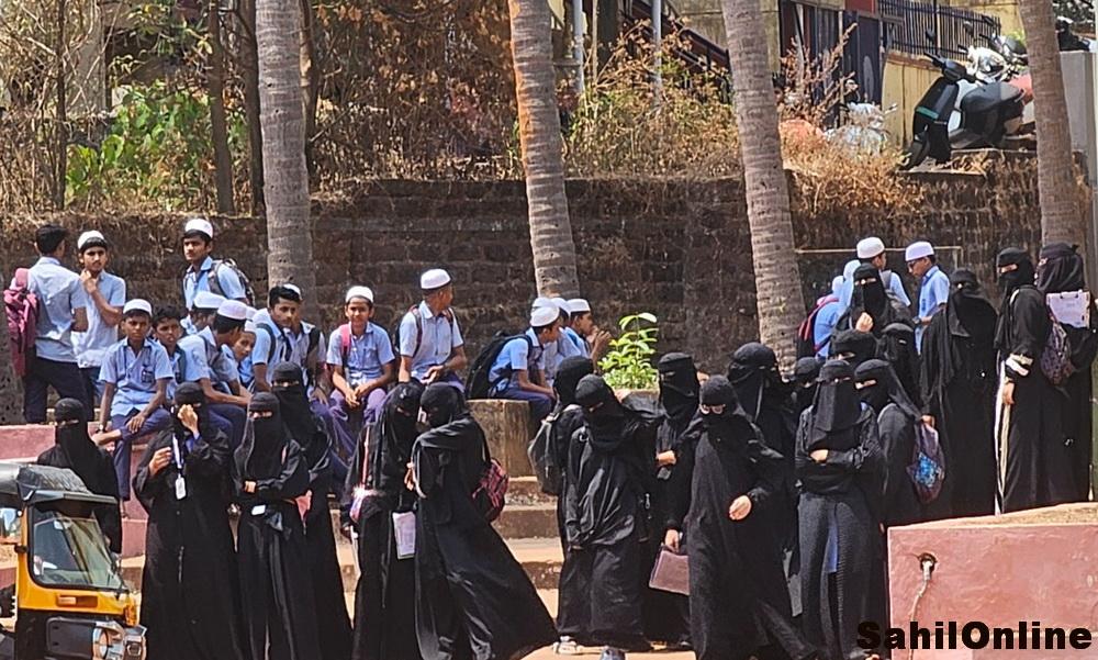 کرناٹک میں 18 مارچ سے ایس ایس ایل سی امتحانات کا آغاز؛ بھٹکل میں پہلے دن 35 طلبہ غیر حاضر