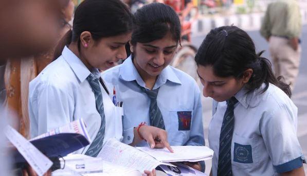 سی بی ایس ای کے نئے ضابطے: دسویں جماعت سے ماحولیاتی تعلیم خارج، پیشہ ورانہ تعلیم لازمی قرار