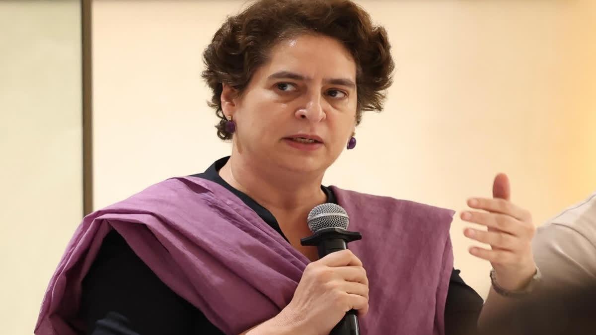 ایس آئی آر تنازع: پرینکا گاندھی کا سی ای سی گیانیش کمار کے خلاف غداری کا مقدمہ چلانے کا مطالبہ