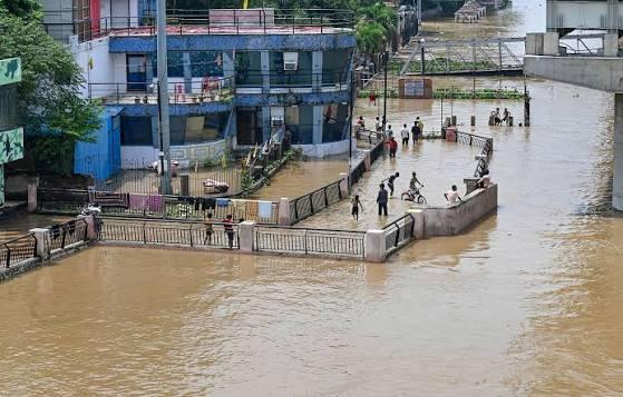 بہار میں سیلاب کی تباہی، پٹنہ میں 5 اموات؛ 13 اضلاع کے 79 بلاک زیرِ آب