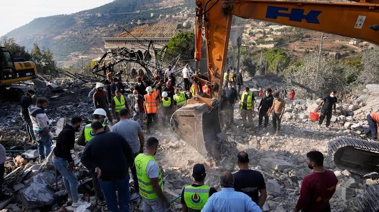 لبنان پر اسرائیلی حملوں میں 27 افراد جاں بحق، مارچ سے اب تک 4,381 ہلاکتیں اور 12,400 زخمی