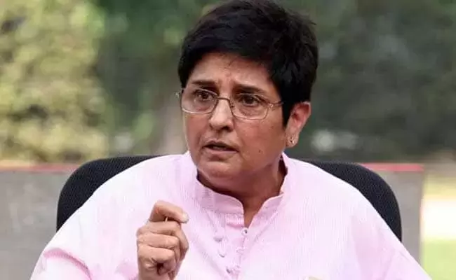 دہلی کی بڑھتی آلودگی پر کرن بیدی فکرمند، وزیر اعظم مودی کے نام خط روانہ