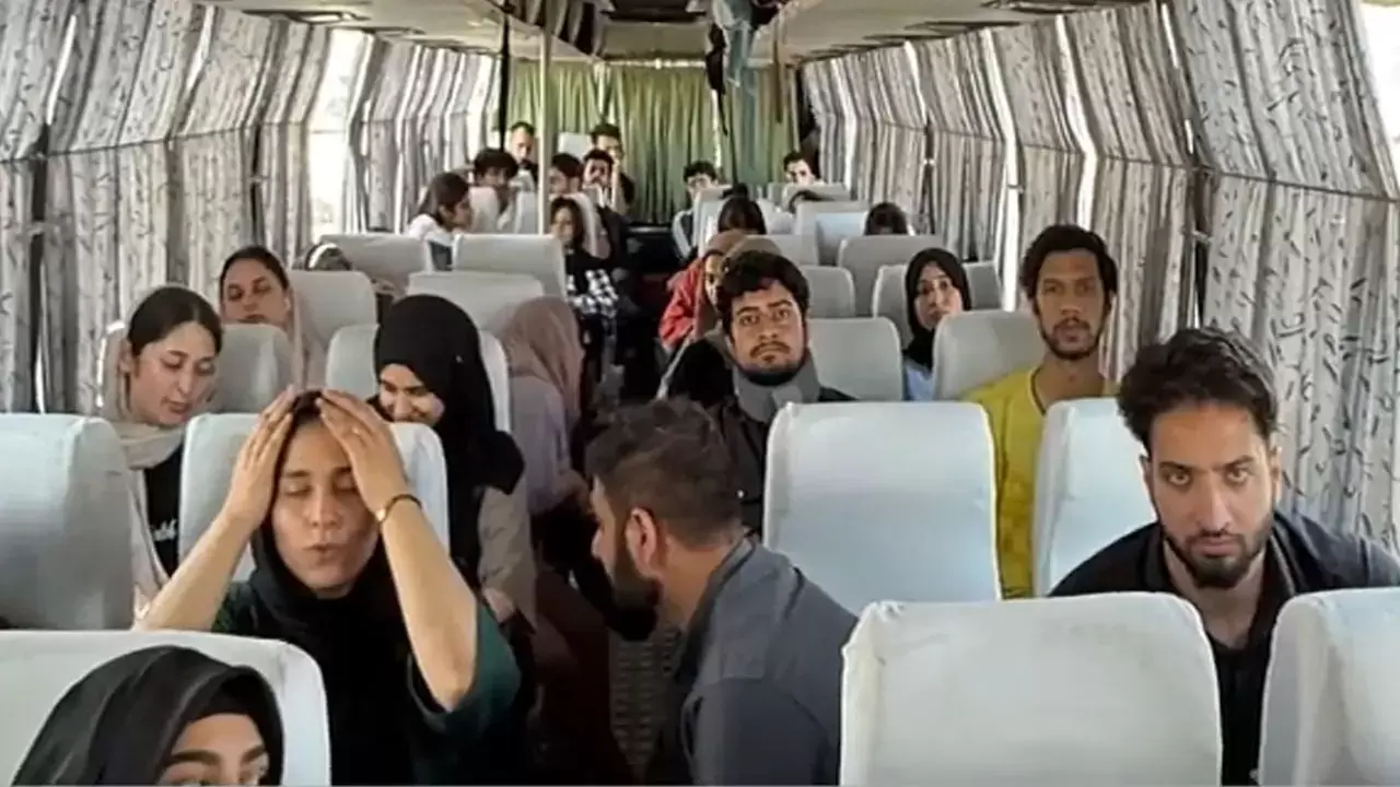 ایران-اسرائیل تنازعے میں پھنسے ہندوستانی طلبہ: آرمینیا کے راستے انخلا کی تیاری