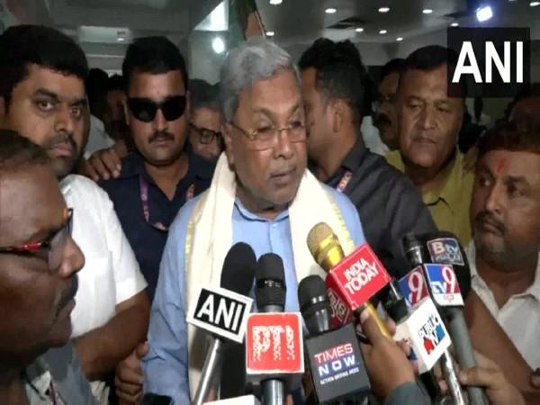 اردو اسکولوں کی ترقی پر سیاست افسوسناک، کنڑ ازبان کے ساتھ کوئی ناانصافی نہیں: وزیر اعلیٰ سدارامیا