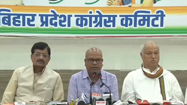 بہار اسمبلی انتخابات سے قبل کانگریس کی الیکشن کمیٹی قائم، شکیل احمد خان بھی رکن نامزد