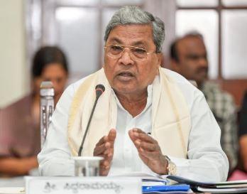 کرناٹک میں سرکاری مقامات پر آر ایس ایس سرگرمیوں پر پابندی کا امکان، وزیراعلیٰ سدارامیا نے چیف سکریٹری سے تفصیلی رپورٹ طلب کی