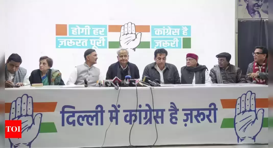 کیجریوال 200 یونٹ مفت بجلی کے تحت بلنگ میں بدعنوانی کرتے ہیں: کانگریس کا الزام