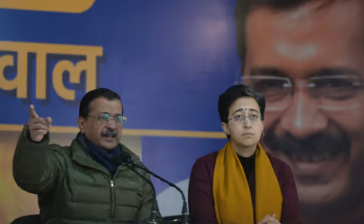 کیجریوال کا دہلی پولیس پر ’آپ‘ کی مہم روکنے اور ووٹروں کو دھمکانے کا الزام