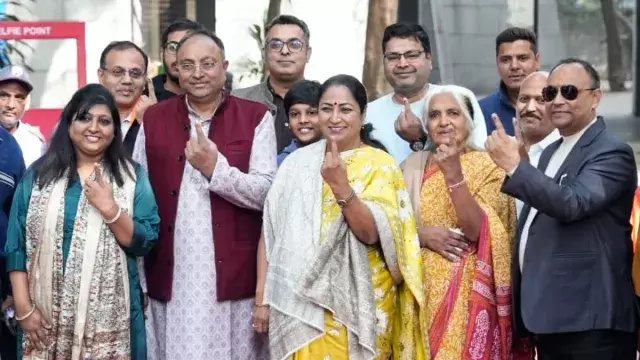 ایم سی ڈی ضمنی الیکشن: ووٹنگ ختم، امیدواروں کی قسمت ای وی ایم میں مہر بند—نتائج 3 دسمبر کو متوقع