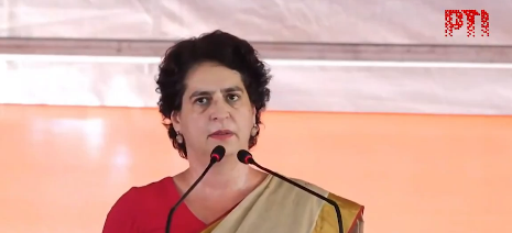 پرینکا گاندھی نے وزیر اعظم مودی سے وائناڈ کے لینڈ سلائیڈ متاثرین کے قرض معاف کرنے کی درخواست کی