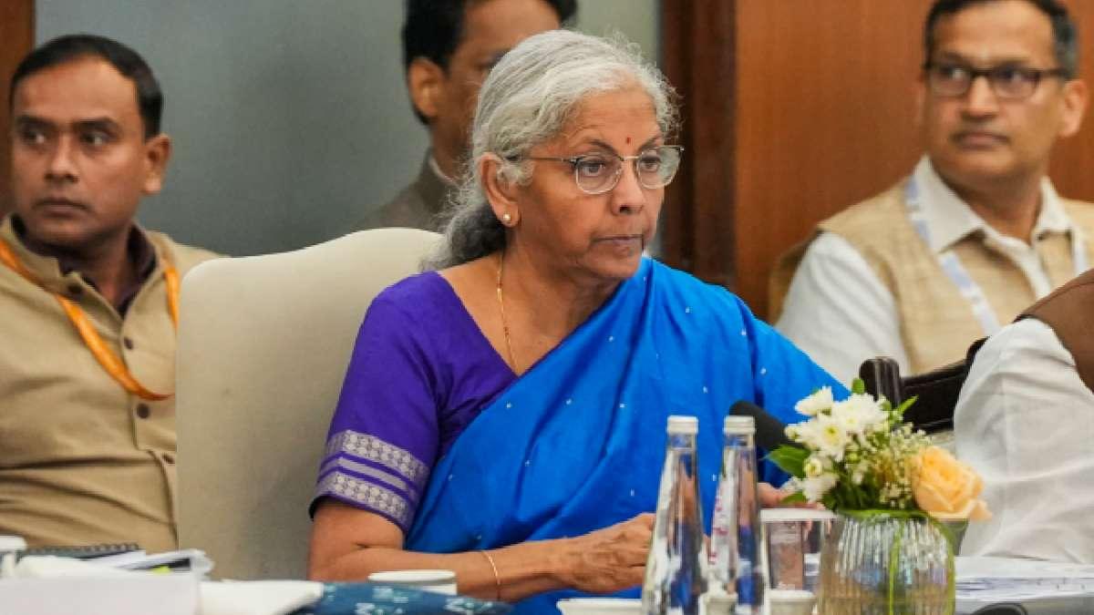 جی ایس ٹی میں دو سلیب ختم، کونسل کی میٹنگ میں منظوری، نیا قاعدہ 22 ستمبر سے