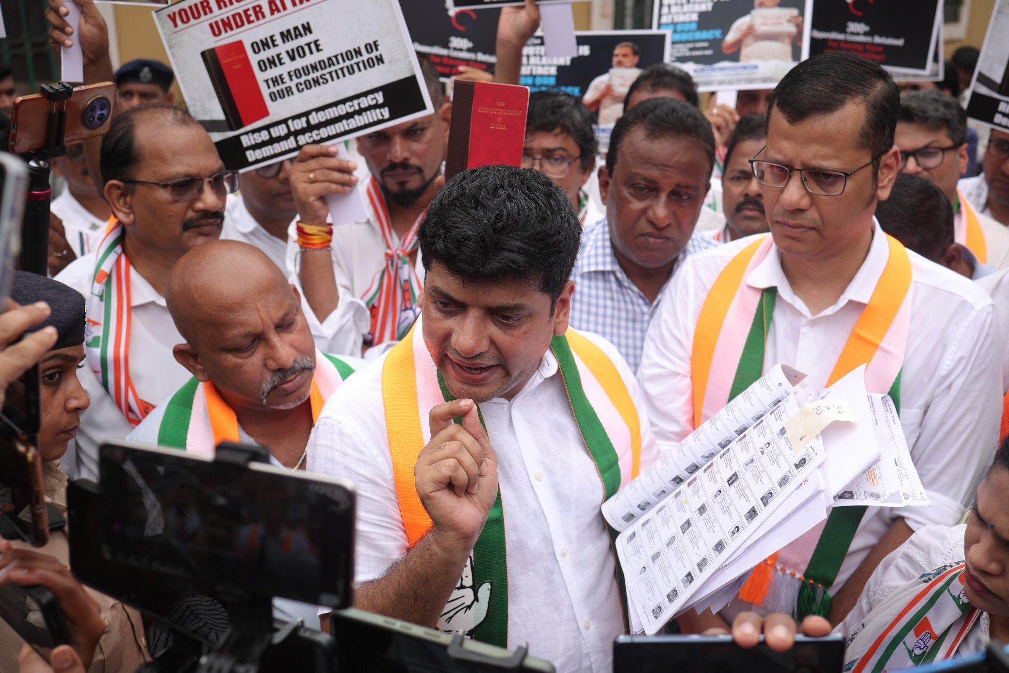 گوا میں ووٹر لسٹ گھوٹالہ: ایک ہی پتے پر 28 مختلف ناموں کے غیر مقامی ووٹر درج، کانگریس برہم