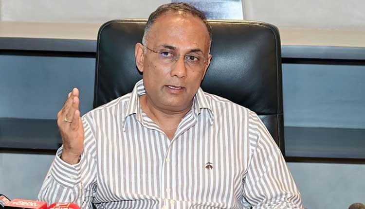 کھانسی کے شربت کا سانحہ: کرناٹک میں ہائی الرٹ، تمام شربتوں کے نمونے لیب روانہ، وزیرِ صحت دنیش گنڈو راؤ کی احتیاطی ہدایت