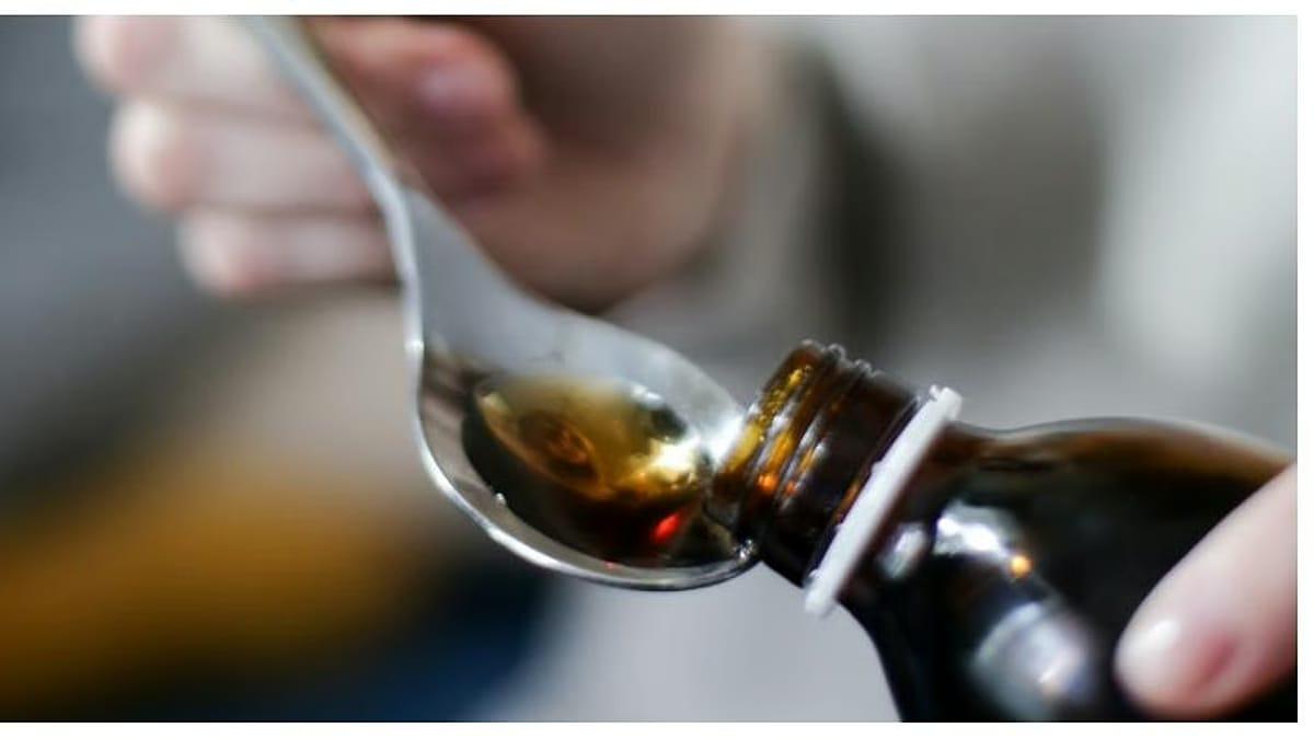 مدھیہ پردیش اور راجستھان میں آٹھ بچوں کی موت کے بعد تمل ناڈو حکومت نے کولڈرف کھانسی کی دوا کی فروخت پر لگائی پابندی