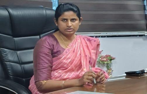 بھٹکل: سرسی کی اسسٹنٹ کمشنر اور بھٹکل کی انچارج اے سی کاویا رانی کا ہنسورو تبادلہ