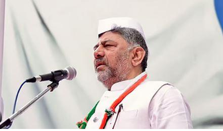 کرناٹک کانگریس کا ’راج بھون چلو‘ مظاہرہ، ڈی کے شیوکمار کا منریگا کے معاملے پر مرکز پر الزام