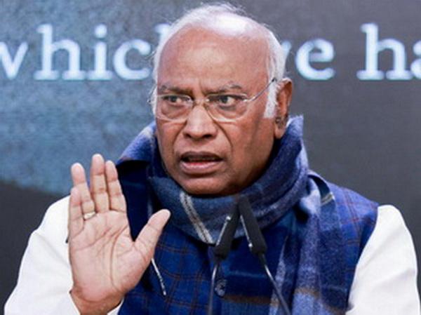 "بی جے پی وہ ماچس کی تیلی ہے جس نے منی پور کو جلایا"، کھرگے کا پی ایم مودی پر تازہ حملہ