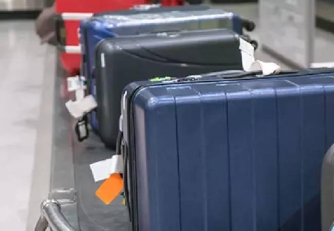 منگلورو انٹرنیشنل ایئر پورٹ پر مسافر کے بیگیج سے سونا چرانے کے الزام میں 2 اہلکار گرفتار