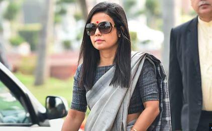 بہار ووٹر لسٹ تنازعہ: مہوا موئترا نے الیکشن کمیشن کے اقدام کو سپریم کورٹ میں چیلنج کیا