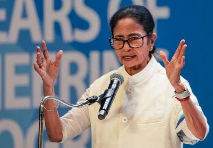 ایس آئی آر کے بعد ممتا بنرجی کا ’بی ایل ایز‘ کو واضح پیغام، اہم ہدایات جاری