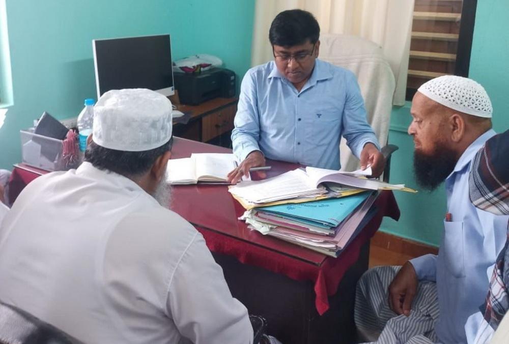 Honnavar: Manki Jamaat submits memorandum to Pattan Panchayat officer highlighting civic issues