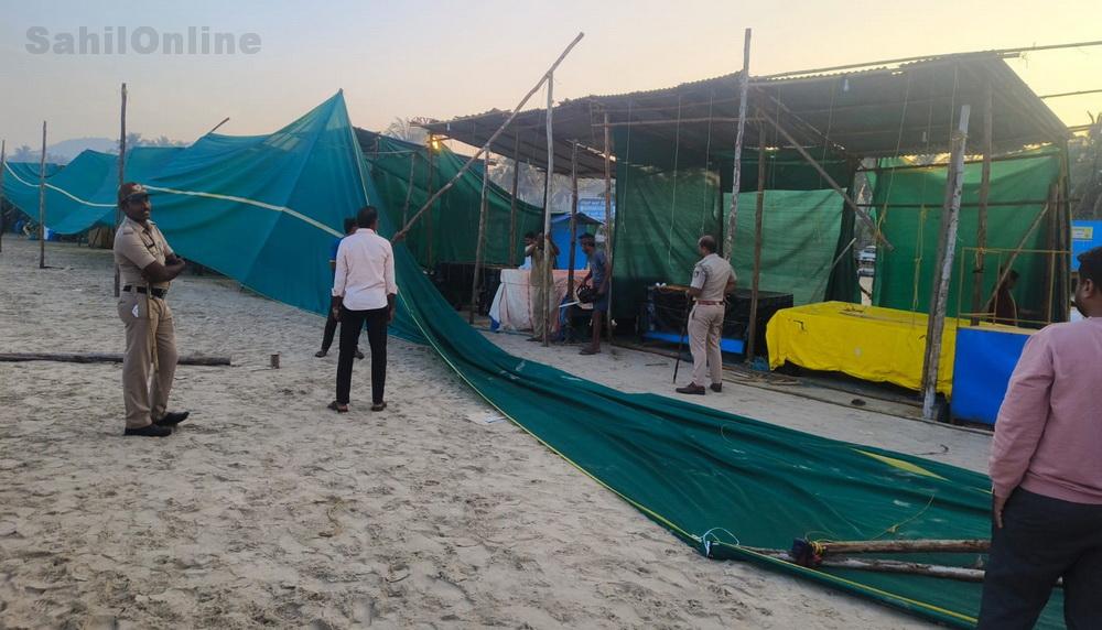 murdeshwar-beach-vendors-3.jpg