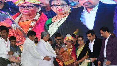 میسور دسہرہ سب کے لیے محبت، امن اور ہم آہنگی کا پیغام ہے: بانو مشتاق