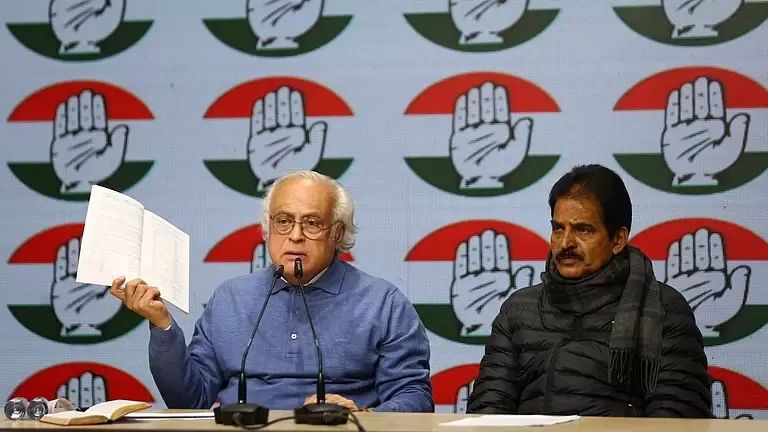 ’منریگا بچاؤ سنگرام‘ کی شروعات، جے رام رمیش کا نئے قانون پر سخت اعتراض